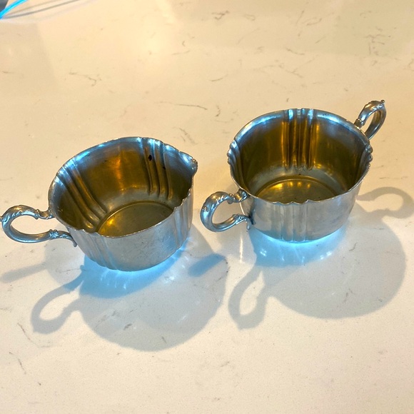 1930s New Amsterdam Silver Co Pewter P24 2 Piece Set 1.75” Creamer & Sugar Bowl - Picture 1 of 5